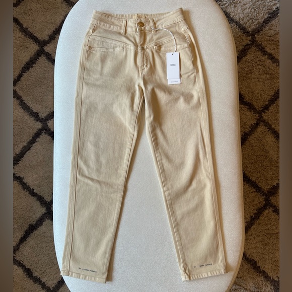 Closed jeans NWT - Picture 2 of 6